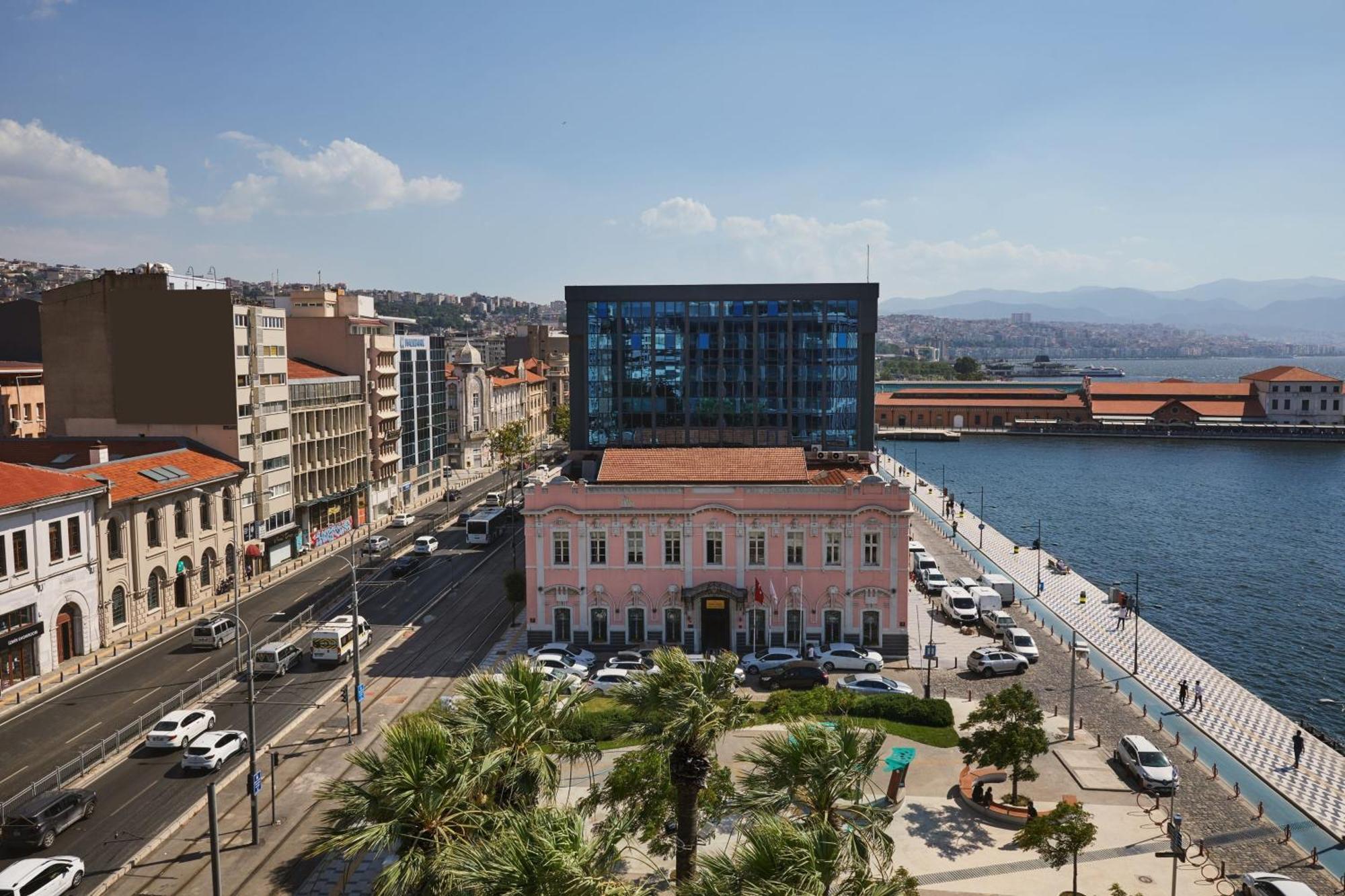 Izmir Marriott Hotel Ngoại thất bức ảnh The new building of the National Museum of Contemporary Art